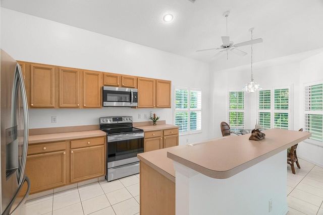 7313 SE Seagate Lane, Stuart, FL 34997