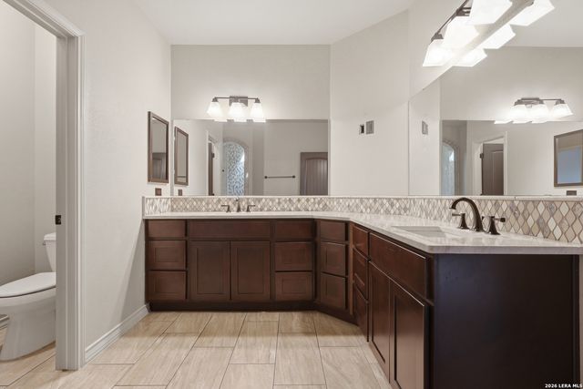 2764 Del Pilar, San Antonio, TX 78232