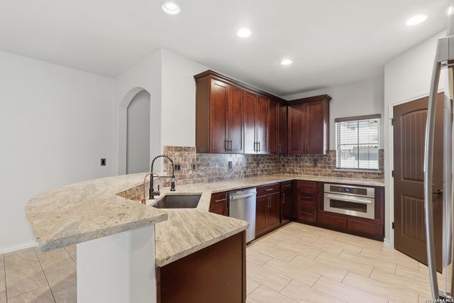 2764 Del Pilar, San Antonio, TX 78232