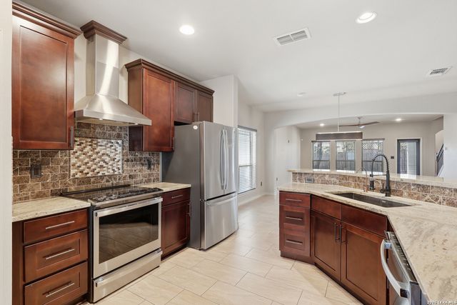 2764 Del Pilar, San Antonio, TX 78232