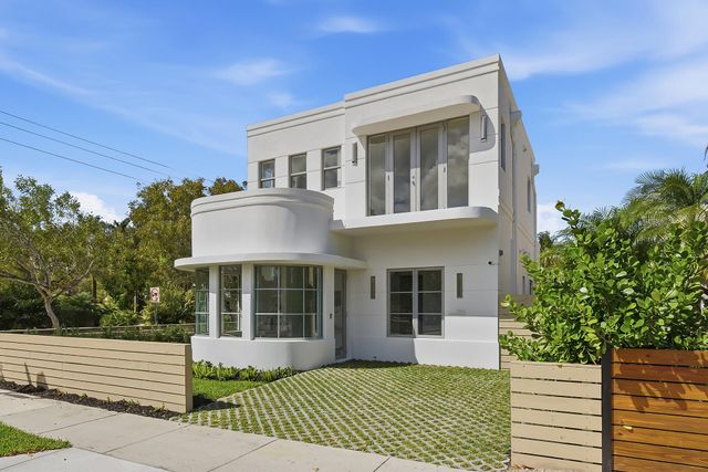 785 Park Place, West Palm Beach, FL 33401