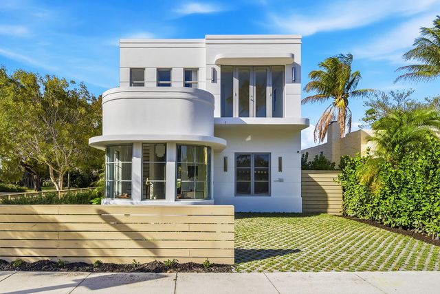 785 Park Place, West Palm Beach, FL 33401