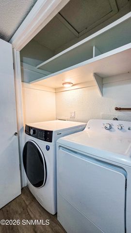 1855 Thomas Drive, Las Cruces, NM 88011