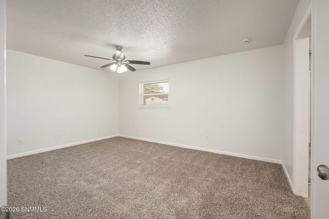 1855 Thomas Drive, Las Cruces, NM 88011