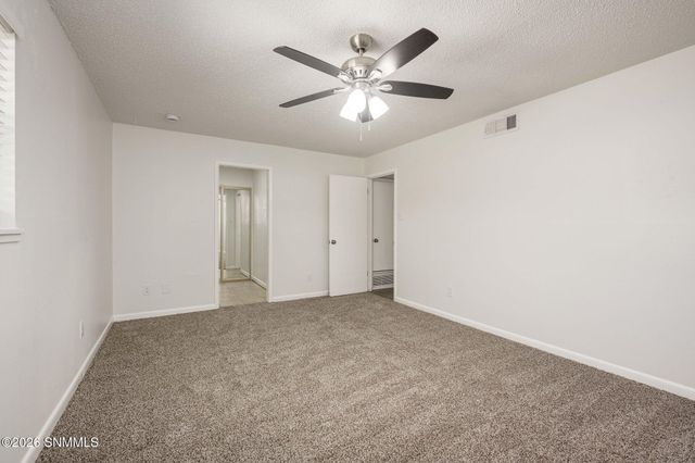 1855 Thomas Drive, Las Cruces, NM 88011