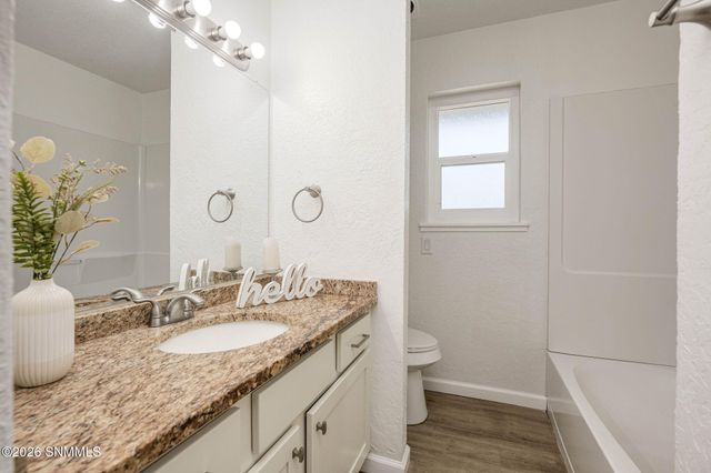 1855 Thomas Drive, Las Cruces, NM 88011