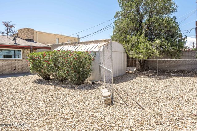 1855 Thomas Drive, Las Cruces, NM 88011