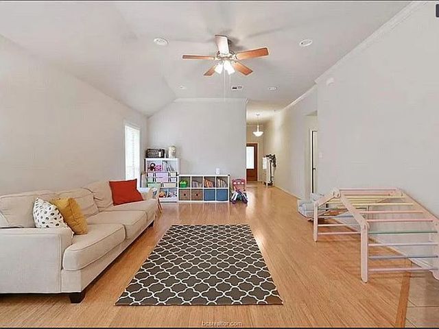931 Dove Landing Avenue, College Station, TX 77845