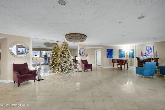 5100 U.S. 42 222, Louisville, KY 40241