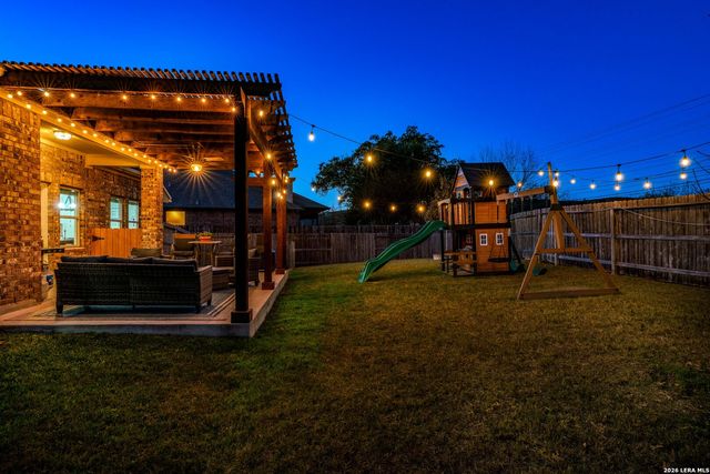 11331 Massive Mt, Helotes, TX 78023