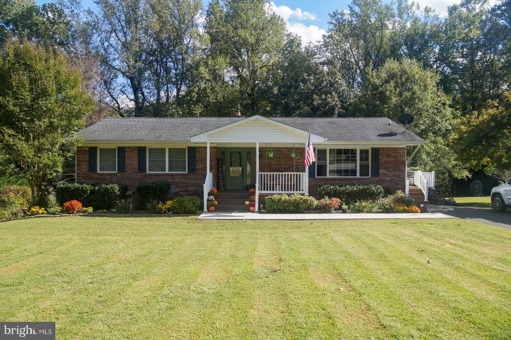 24280 HUNT CT, Hollywood, MD 20636