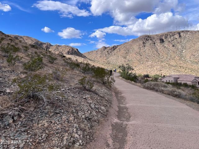 1024 E FRYE Road 1060, Phoenix, AZ 85048