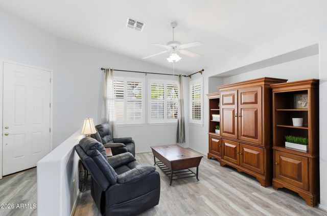 1024 E FRYE Road 1060, Phoenix, AZ 85048