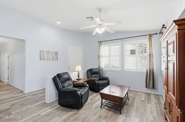 1024 E FRYE Road 1060, Phoenix, AZ 85048