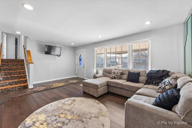 3318 Tulip Drive, Hazel Crest, IL 60429