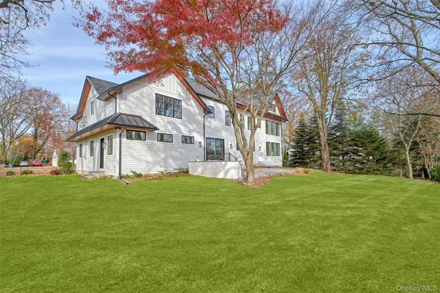 2 Myrtledale Road, Scarsdale, NY 10583
