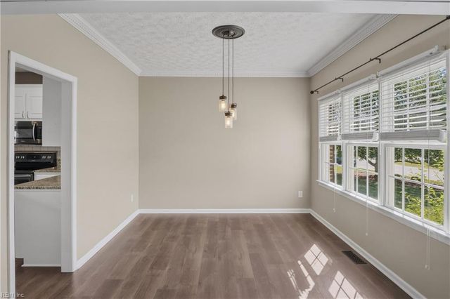 200 Keswick PL, Smithfield, VA 23430
