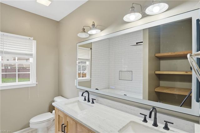 200 Keswick PL, Smithfield, VA 23430