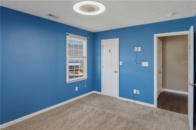 200 Keswick PL, Smithfield, VA 23430