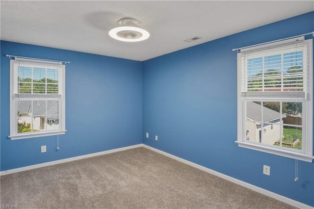 200 Keswick PL, Smithfield, VA 23430
