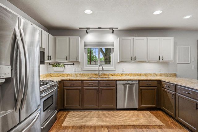 S74W14933 Woods ROAD, Muskego, WI 53150