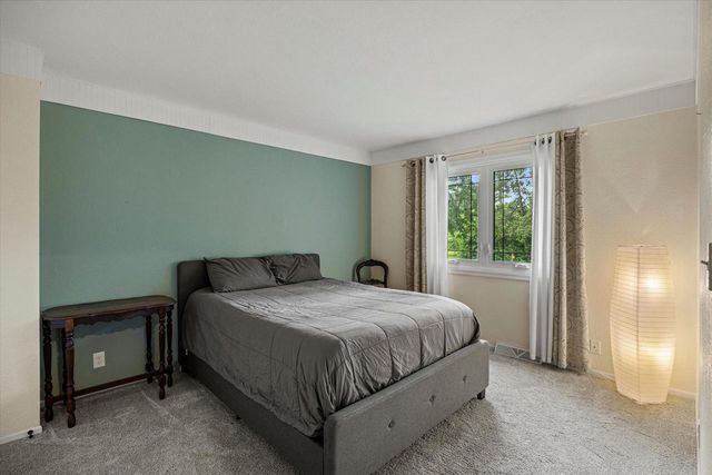 S74W14933 Woods ROAD, Muskego, WI 53150