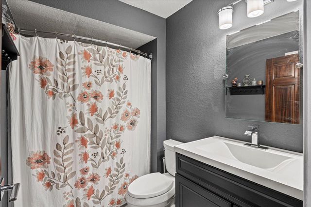S74W14933 Woods ROAD, Muskego, WI 53150