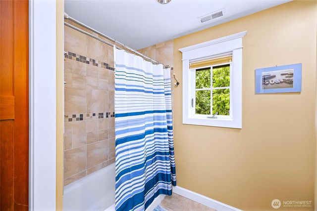 24416 249th Avenue SE, Maple Valley, WA 98038