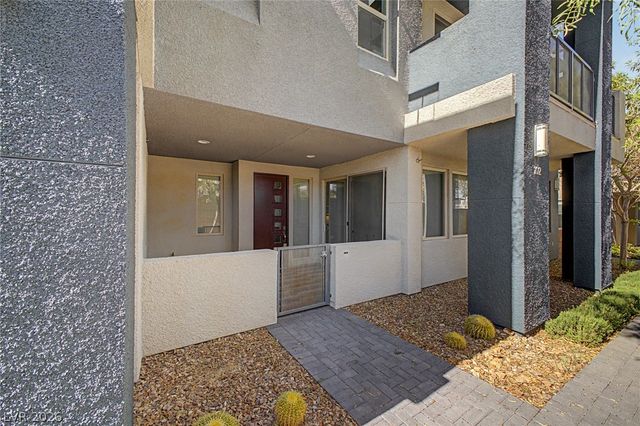 11429 Rain Canyon Avenue 102, Las Vegas, NV 89135