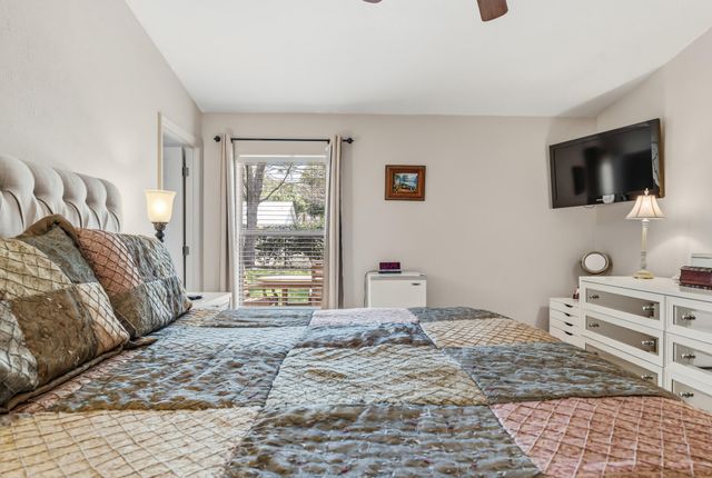 1013 E 13th Square, Vero Beach, FL 32960