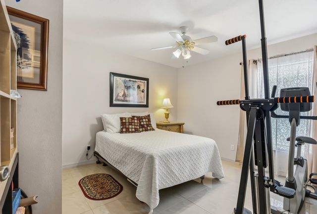 1013 E 13th Square, Vero Beach, FL 32960