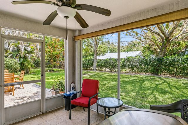 1013 E 13th Square, Vero Beach, FL 32960