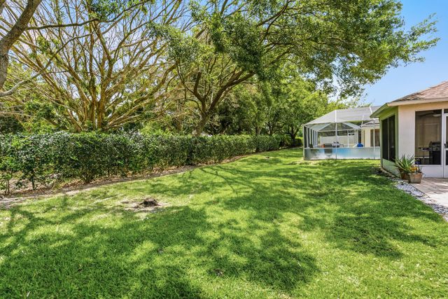 1013 E 13th Square, Vero Beach, FL 32960