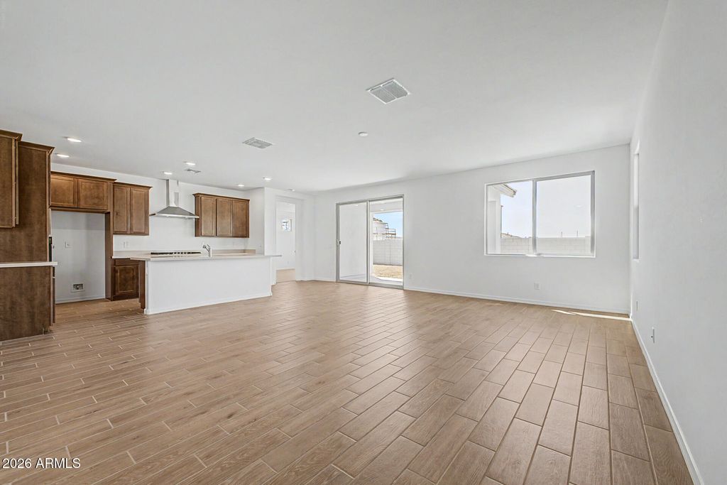 17229 W SAGUARO VISTA Drive, Surprise, AZ 85387 — photo 2