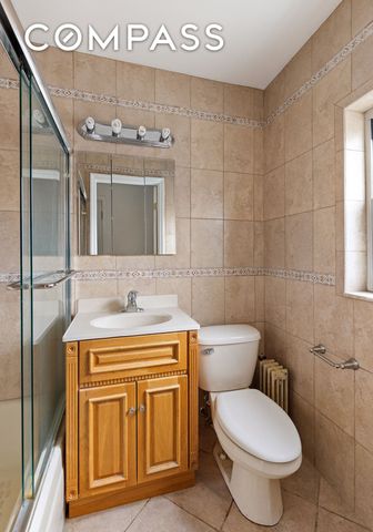 31-22 36th Street, New York City, NY 11106