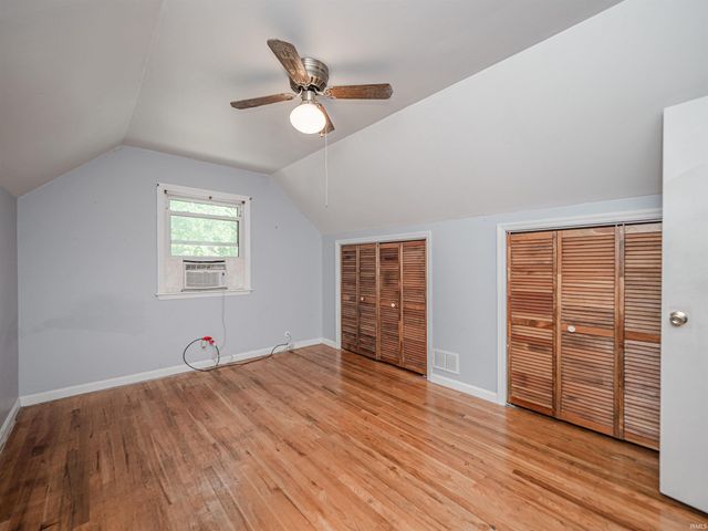 8103 Pine Creek Drive, Evansville, IN 47710