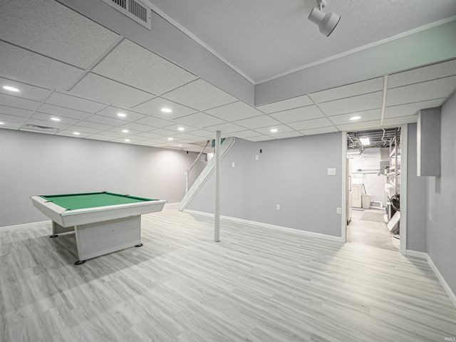 8103 Pine Creek Drive, Evansville, IN 47710