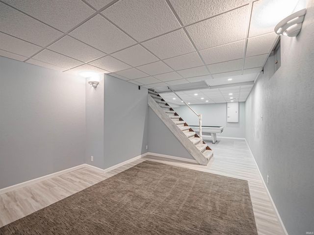 8103 Pine Creek Drive, Evansville, IN 47710