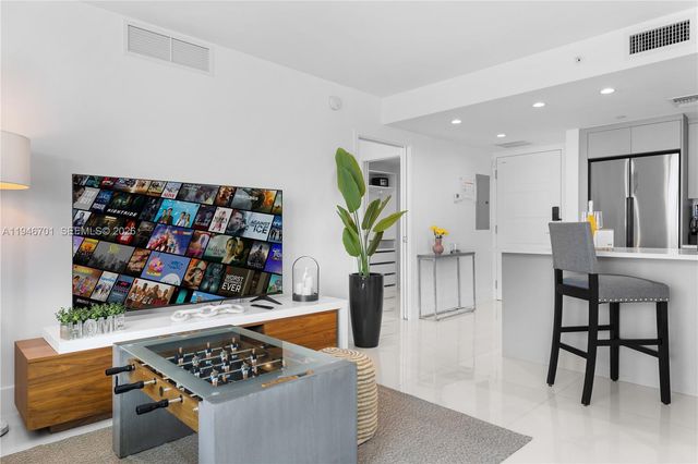 1150 101st St 502, Bay Harbor Islands, FL 33154