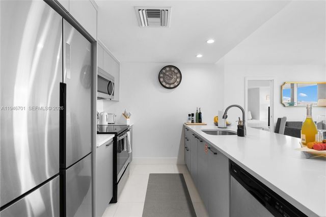 1150 101st St 502, Bay Harbor Islands, FL 33154