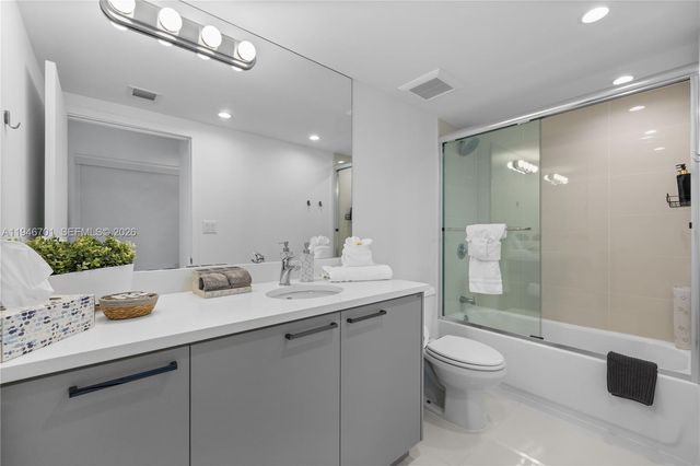 1150 101st St 502, Bay Harbor Islands, FL 33154