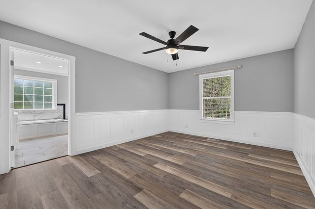 13 Old Lincoln Rd, Fayetteville, TN 37334