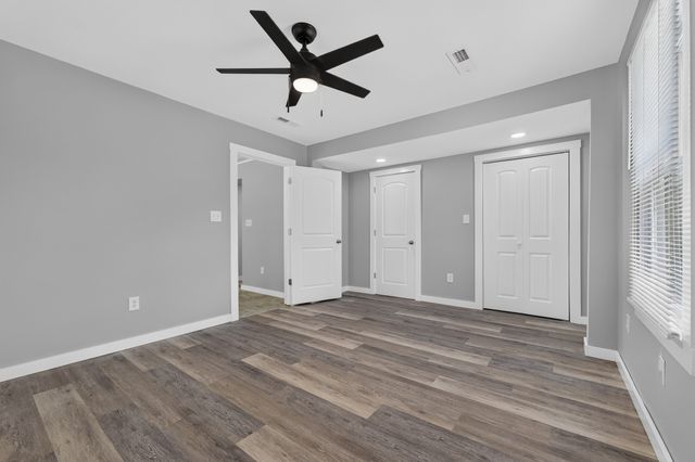13 Old Lincoln Rd, Fayetteville, TN 37334
