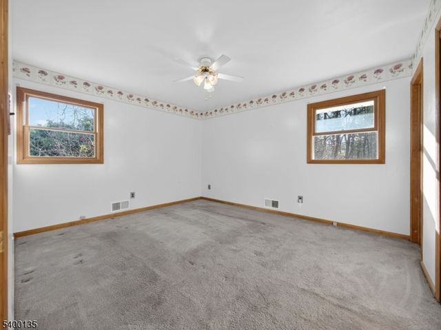 303 Cokesbury High Bridge Rd, Clinton Twp., NJ 08833