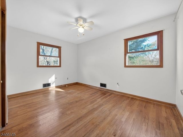 303 Cokesbury High Bridge Rd, Clinton Twp., NJ 08833