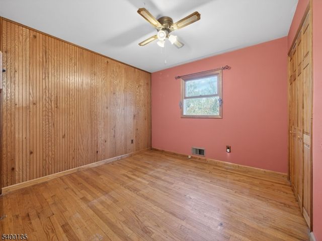 303 Cokesbury High Bridge Rd, Clinton Twp., NJ 08833