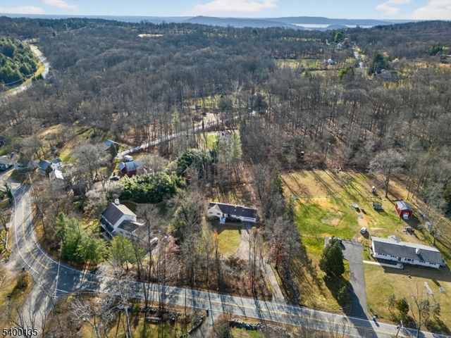 303 Cokesbury High Bridge Rd, Clinton Twp., NJ 08833