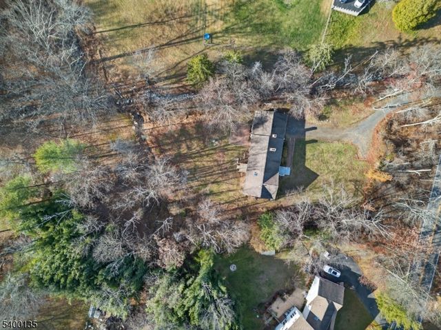 303 Cokesbury High Bridge Rd, Clinton Twp., NJ 08833