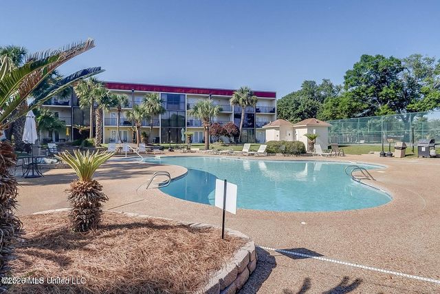 2046 Beach Boulevard, 328a, Biloxi, MS 39531