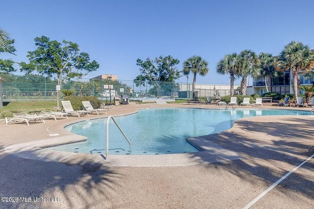 2046 Beach Boulevard, 328a, Biloxi, MS 39531
